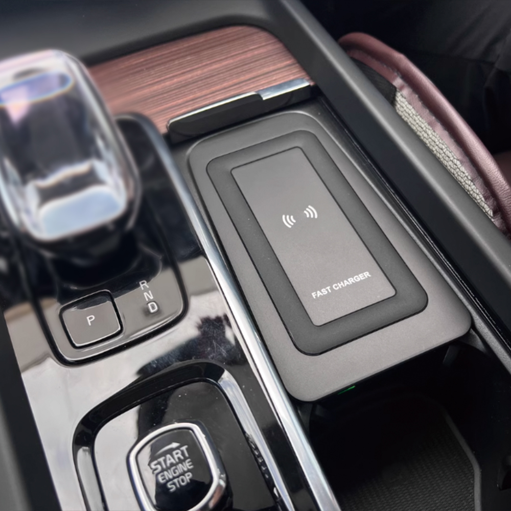 Center console Wireless charge - مراجعة Volvo Car Accessories Xc60 وسعره