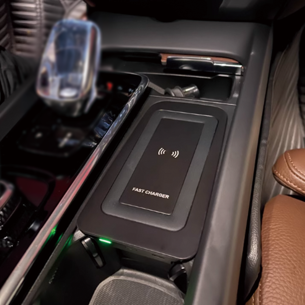 Center console Wireless charge - مراجعة Volvo Car Accessories Xc60 وسعره