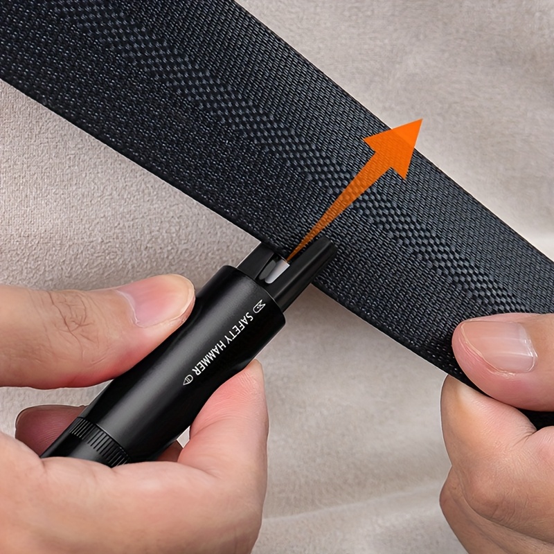 2-in-1 Car Safety Hammer with  - مراجعة Car Emergency Tool Kit وسعره
