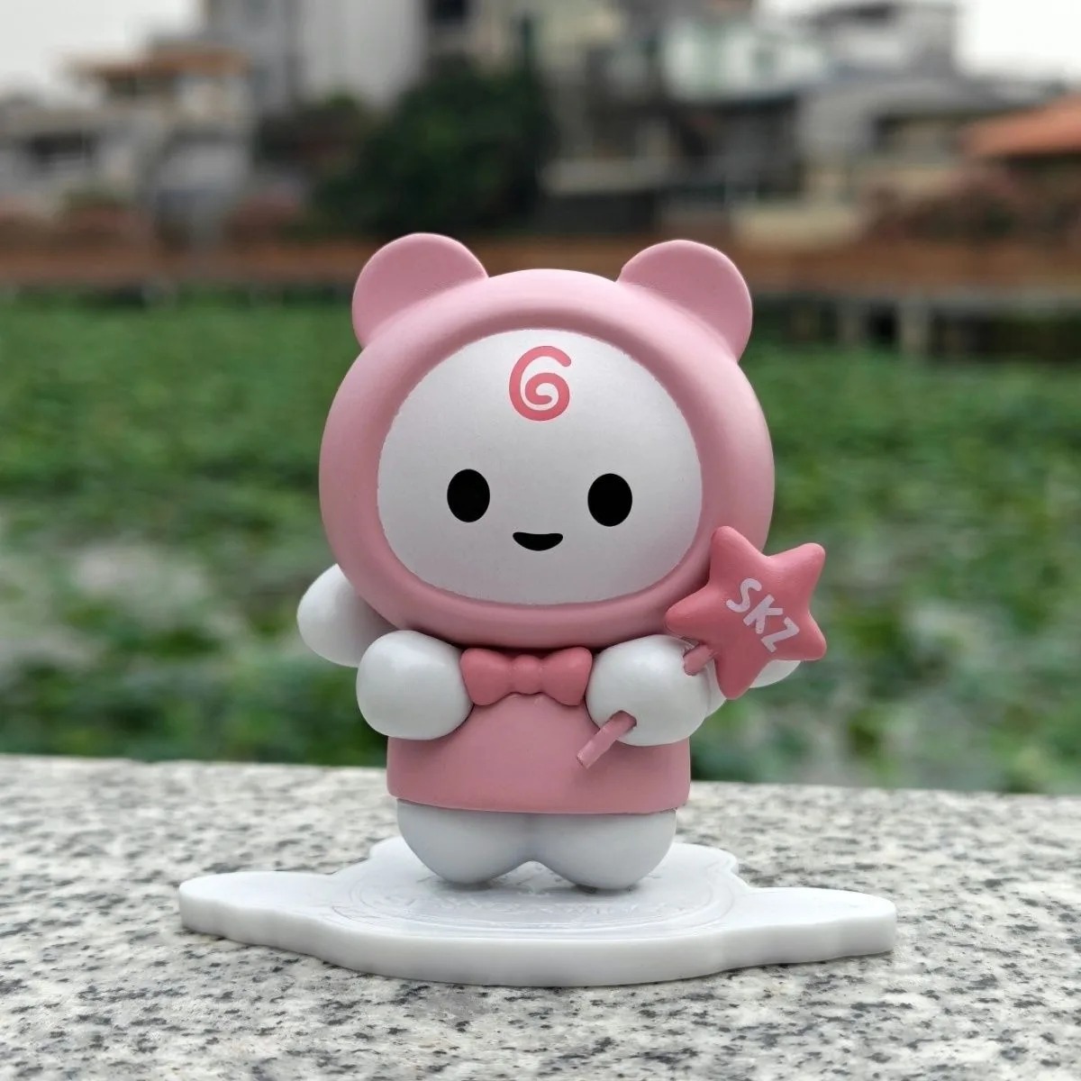 New K-POP SKZOO idol commemora - مراجعة Car Accessories Decoration وسعره